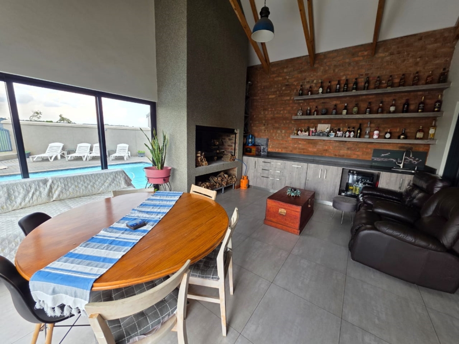 4 Bedroom Property for Sale in Heron Banks Golf Estate Free State